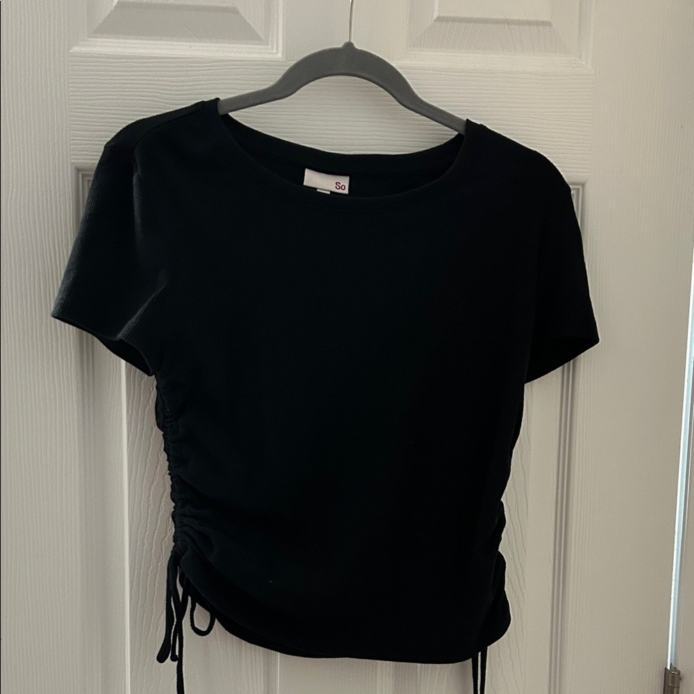 SO Black Ruched Short Sleeve Top